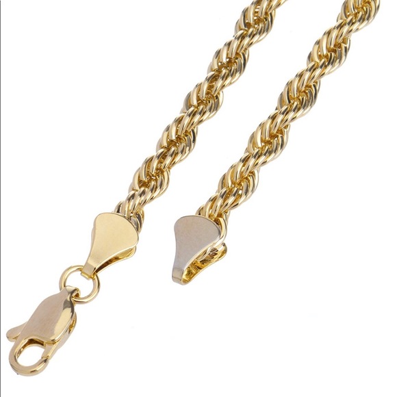 14 K Gold Plated Angel Round Pendant Chain 24in - Picture 3 of 4